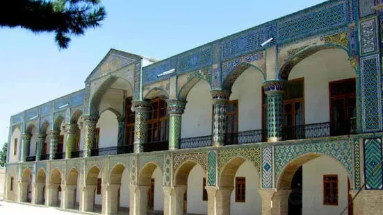 Sardar Mofakham Mirror House