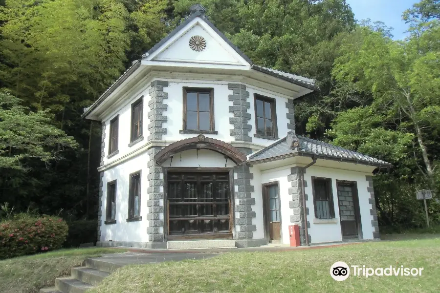 Shiga Prefectural Azuchi-jo Castle Archaeological Museum