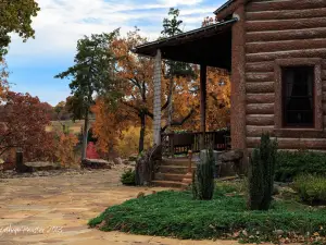 Woolaroc Ranch, Museum & Wildlife Preserve