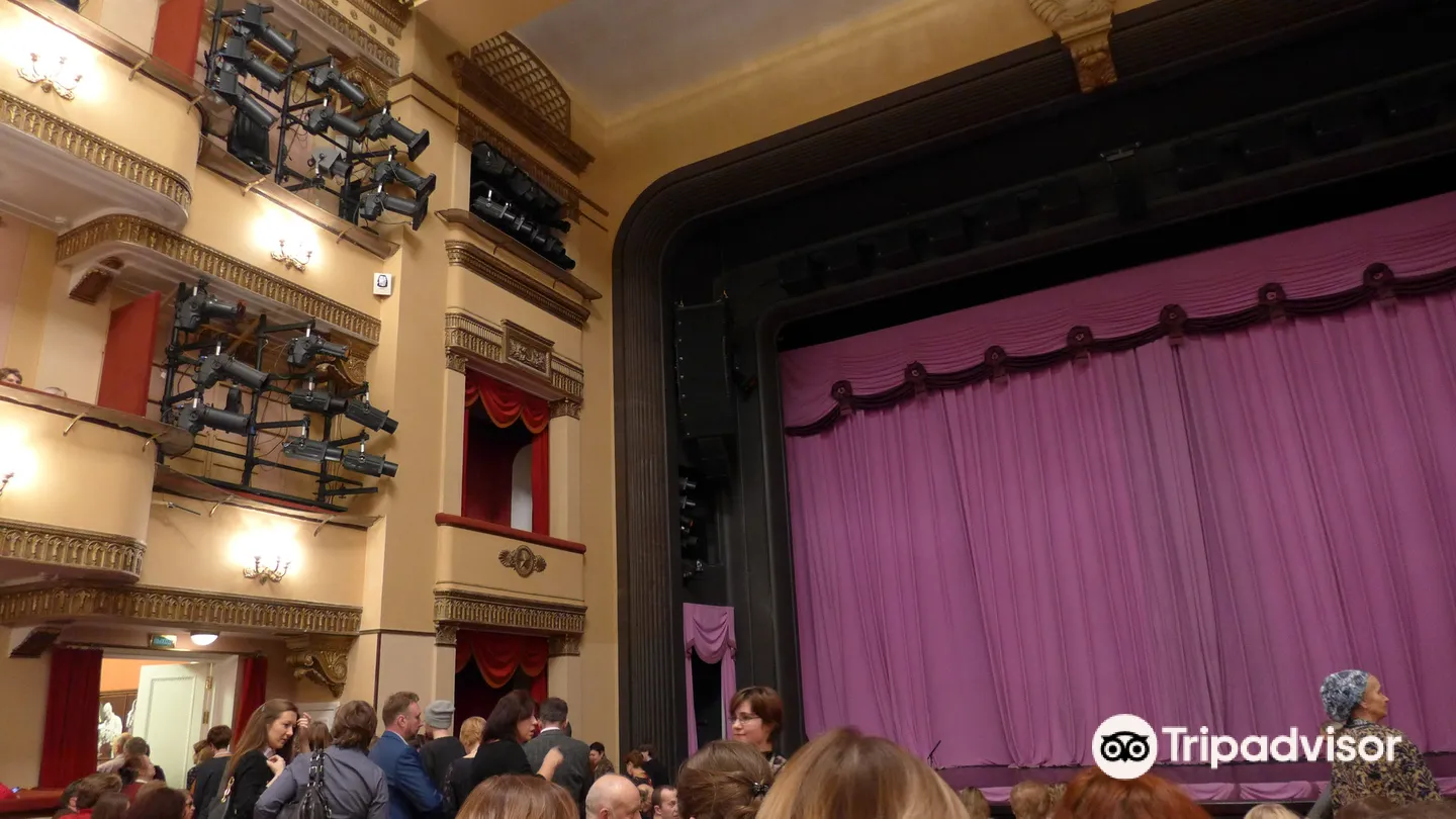 3_Vakhtangov Theater