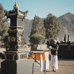 Luhur Poten Temple
