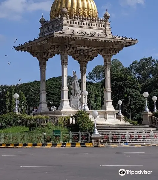 Statue of Maharaja Chamarajendar Wodeyar