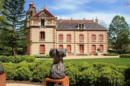 Hotels in Écuisses