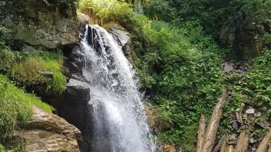 Park of Waterfalls Mendelikha