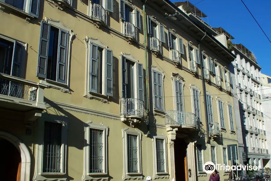 Palazzo Corso Magenta 60