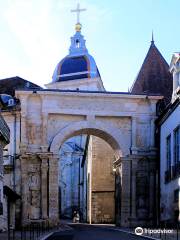 Porte Noire