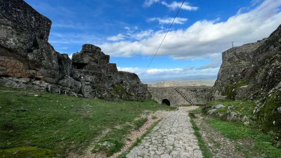 Historic Village of Monsanto