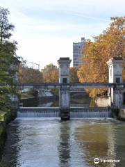 Ljubljanica River Barrier