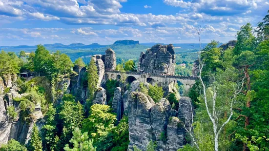 The Bastion Bridge