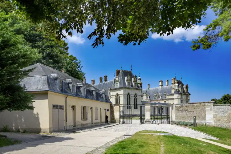 Hotels in Ecouen