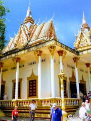 Wat Krom Temple