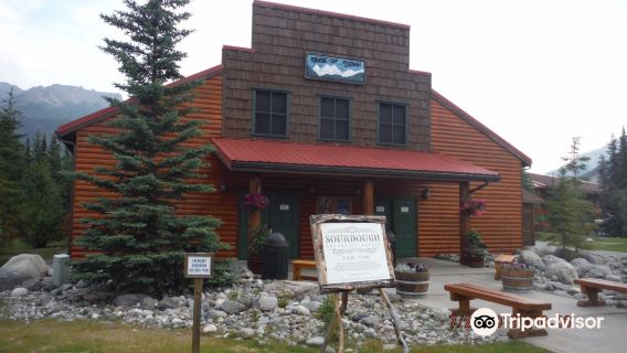 Music of Denali Dinner Theater