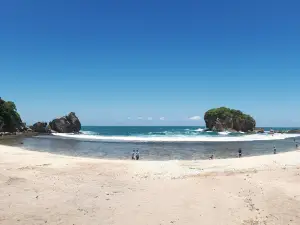 Jungwok Beach