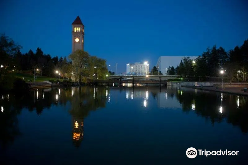 5_Riverfront Park
