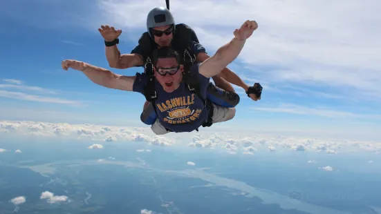 Adventure Skydiving Tennessee