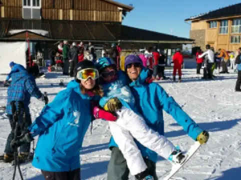 Clases de Esqui Sierra Nevada | Bigfootski Alquiler de Esquis, Snowboard, Forfait