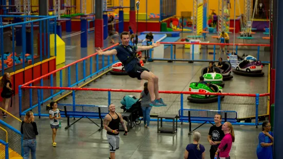 Planet Obstacle - World's Largest Indoor Obstacle Park