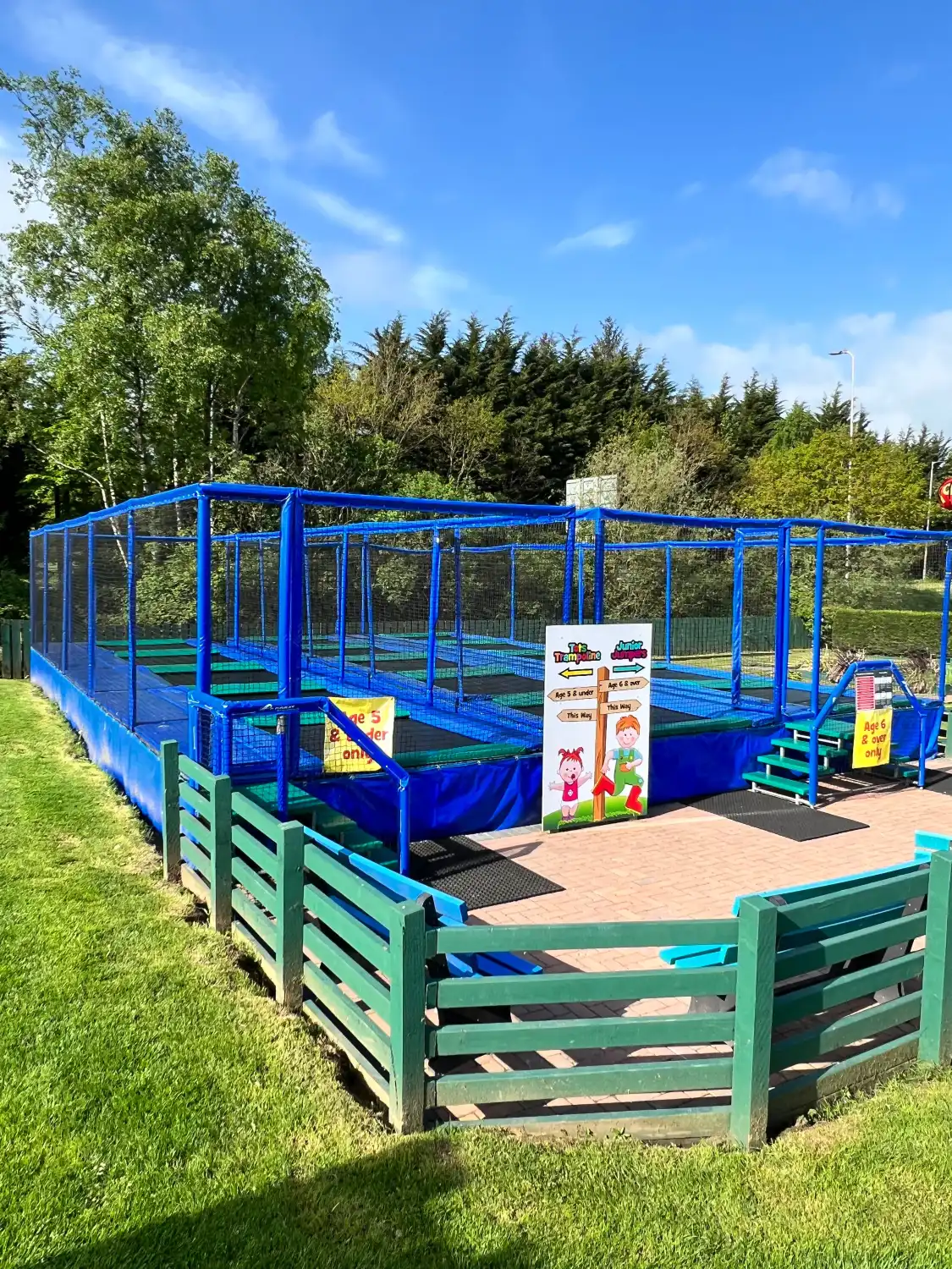 Hotels near Dalscone Farm Fun