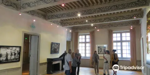 Memorial House (Maison des Memoires)