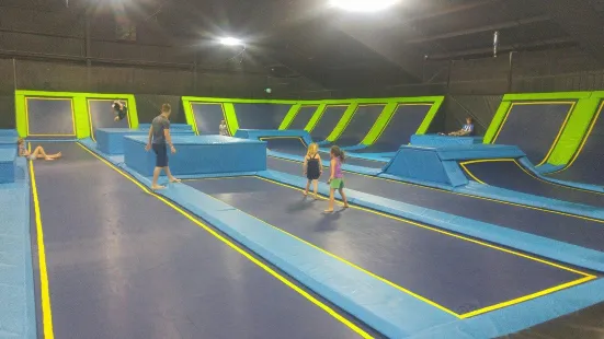 Fly High Trampoline Park