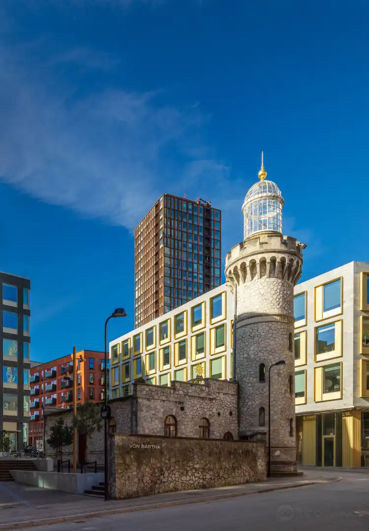 Hotels in S-chanf