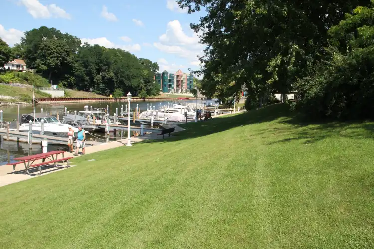 Hotels in Manistee County