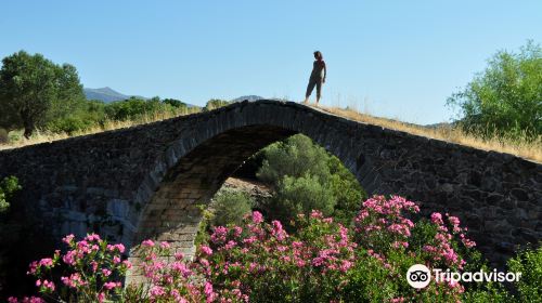 Kremasti Bridge