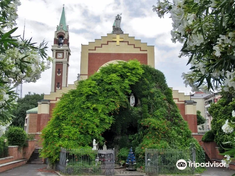 5_Basilica di Santa Maria di Lourdes