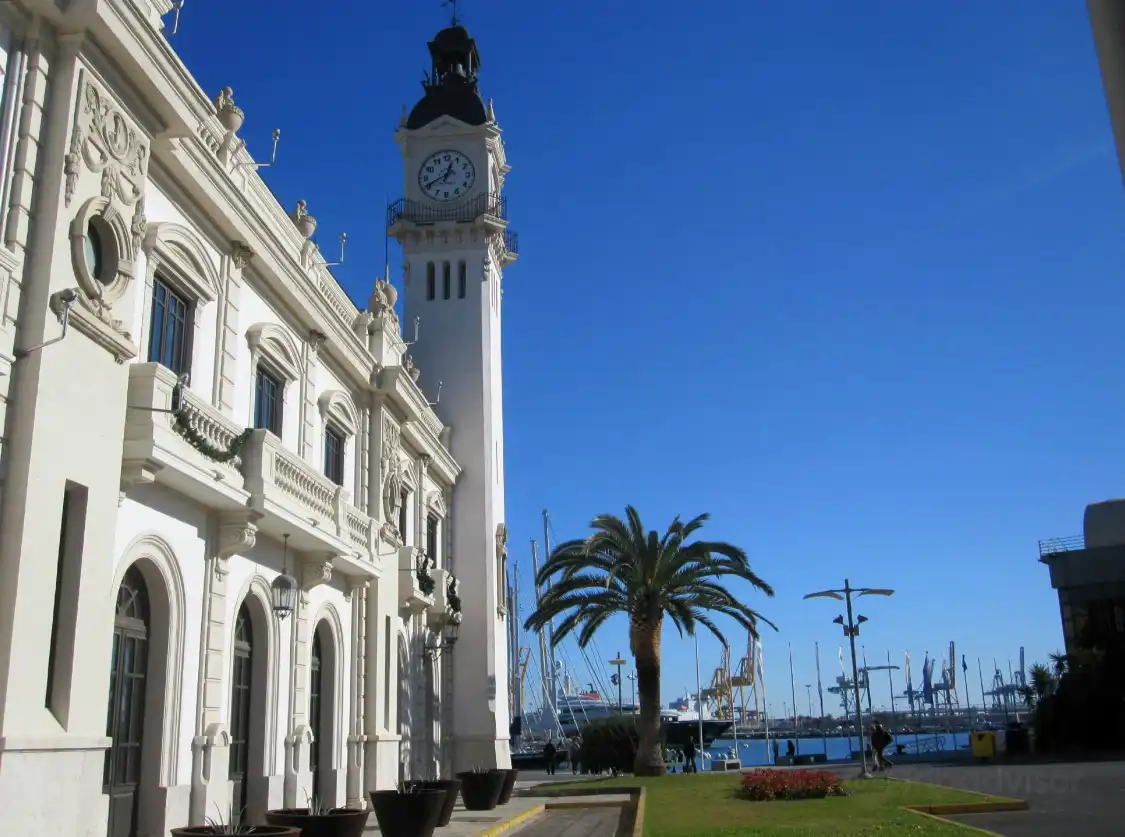 Hotels near Port of Valencia