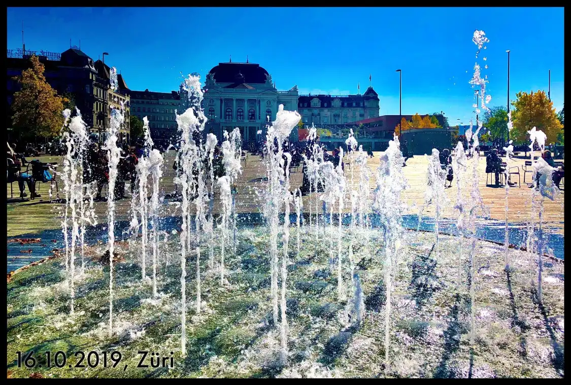Hotels near Bellevue Square