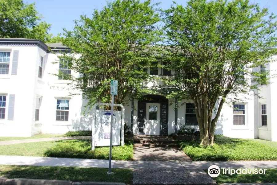 The John C. Freeman Weather Museum