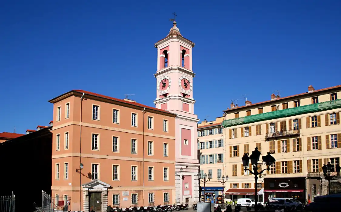 Hotel in zona Torre dell'Orologio