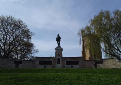 Evesham War Memorial