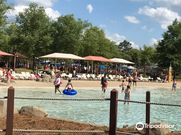 Geyser Falls Water Theme Park