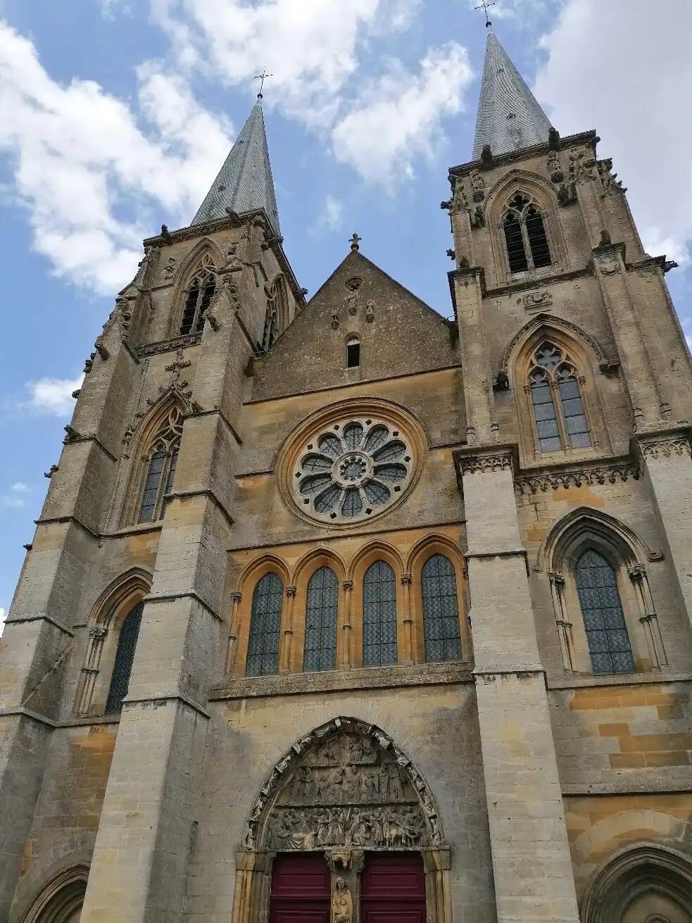 Hôtels à proximité de : Porte de Bourgogne