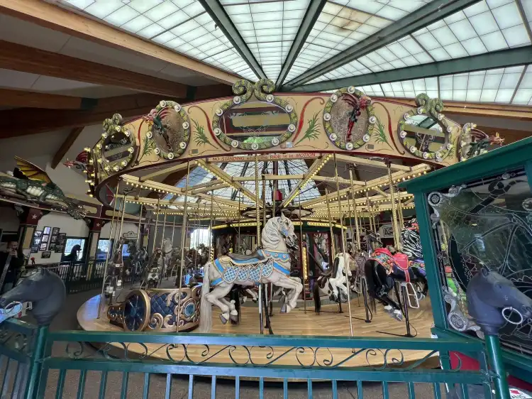 Hotels near A Carousel for Missoula