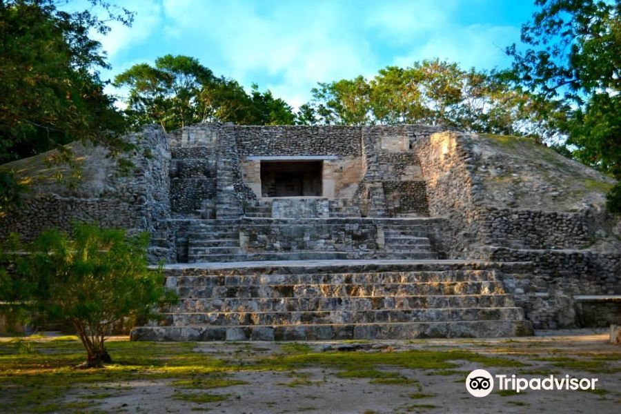 Cancun to Corozal Flights