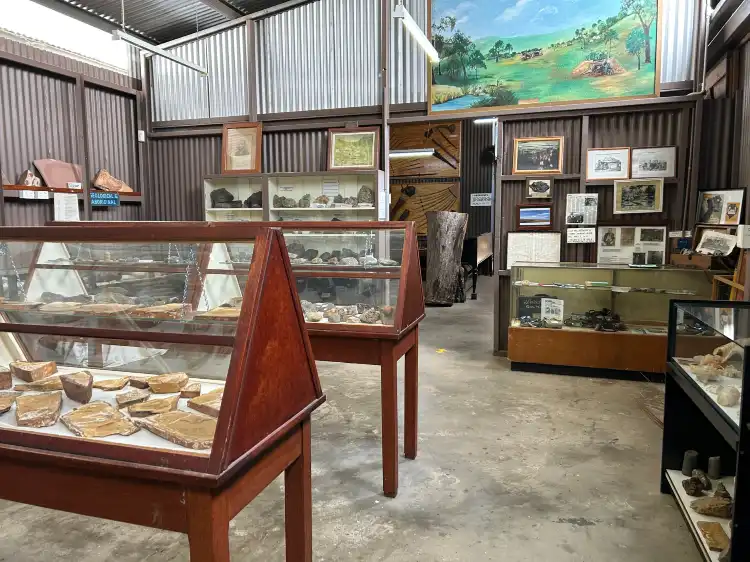 Hotels in Gulgong