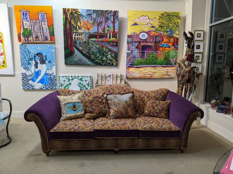 Hotels in Olmos Park