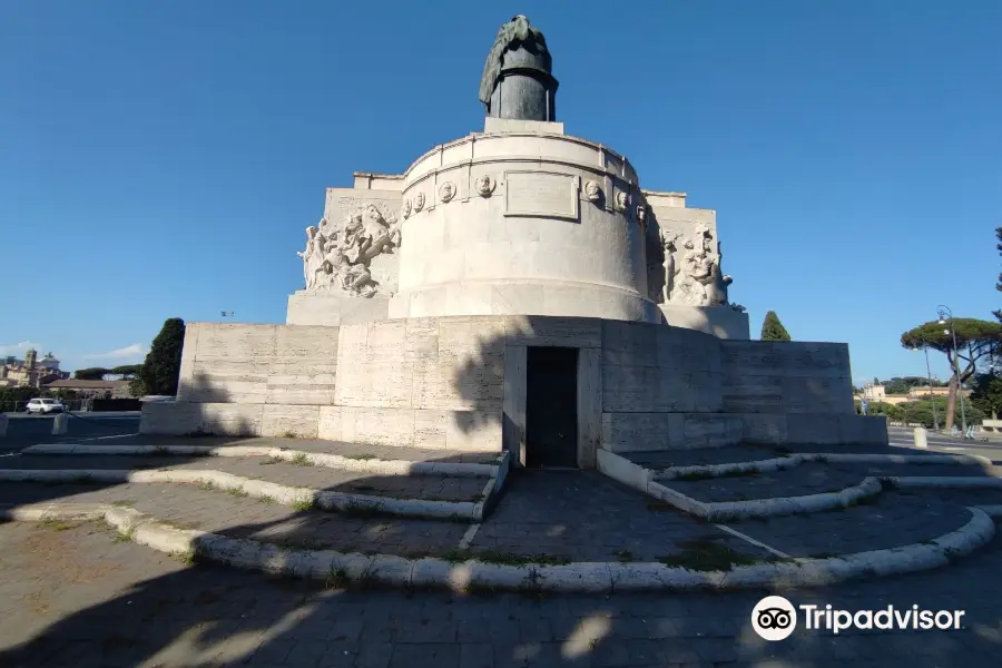 Monumento a Giuseppe Mazzini