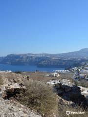 Akrotiri Santorini Venetian Castle