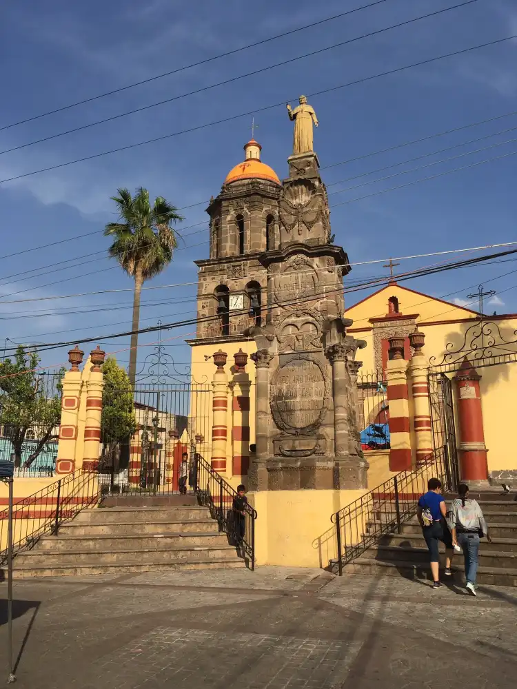 Hotel a Tonala