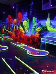 GlowZone black light 3D Mini Golf Bielefeld