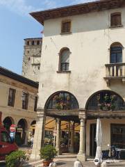 Fontana Maggiore