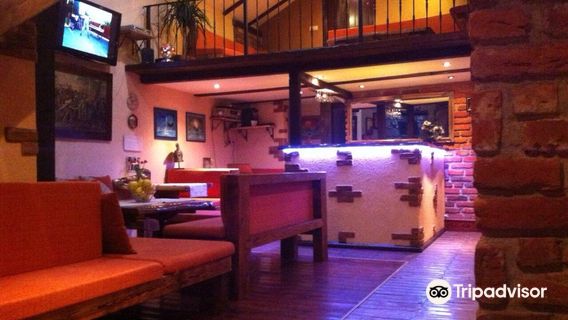 Accredo Ltd. (Accredo Center)