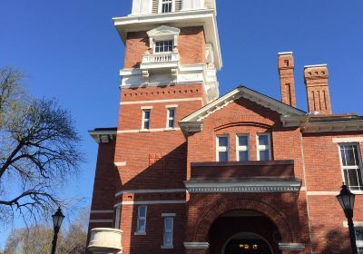 Gwinnett Historic Courthouse