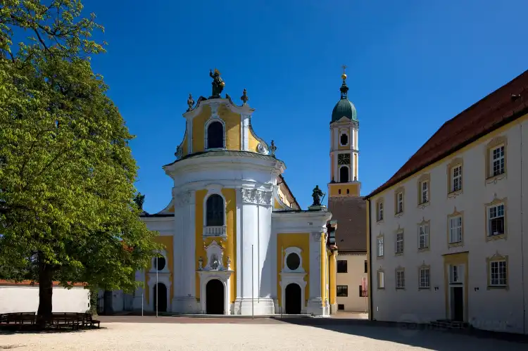 Hotels in der Nähe von Kloster Ochsenhausen