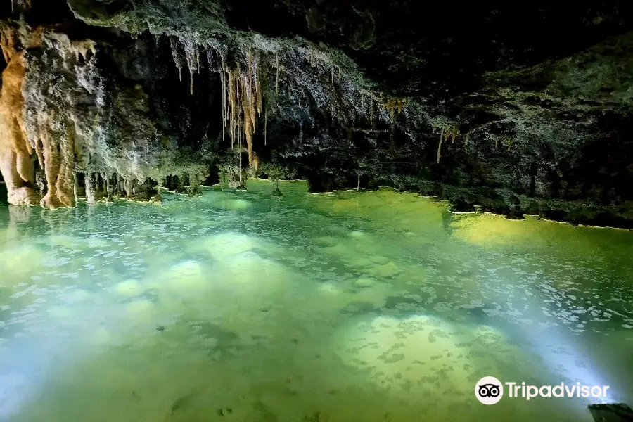 Grottes du Cornadore