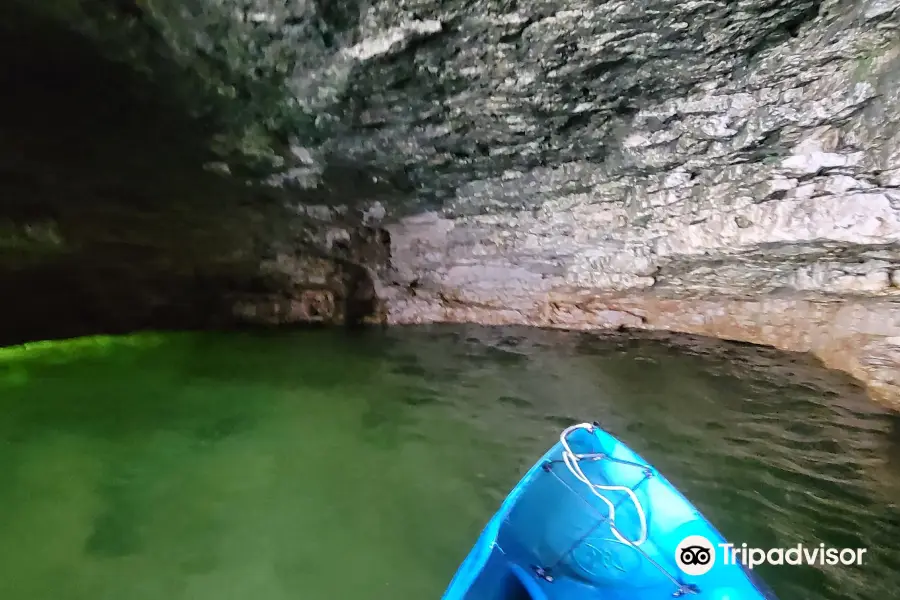 Cave Point Paddle and Pedal