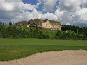 The Wilds Resort at Salmonier River